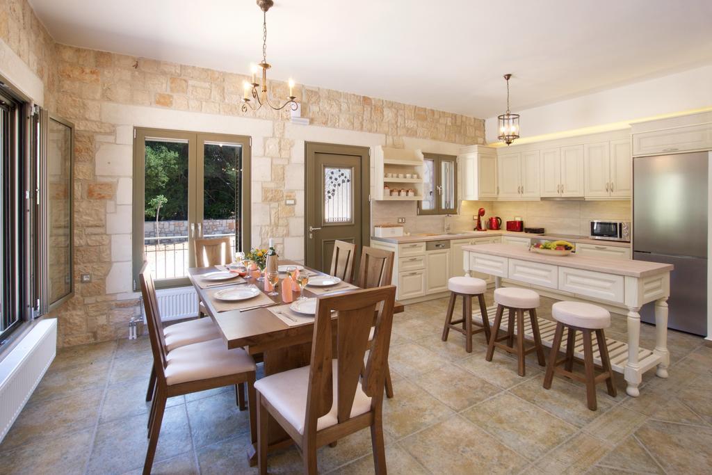 Forest Villas Kefalonia Logarata Eksteriør bilde