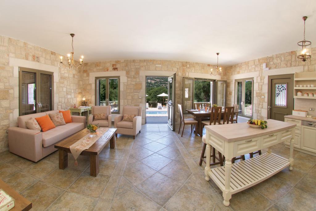 Forest Villas Kefalonia Logarata Eksteriør bilde