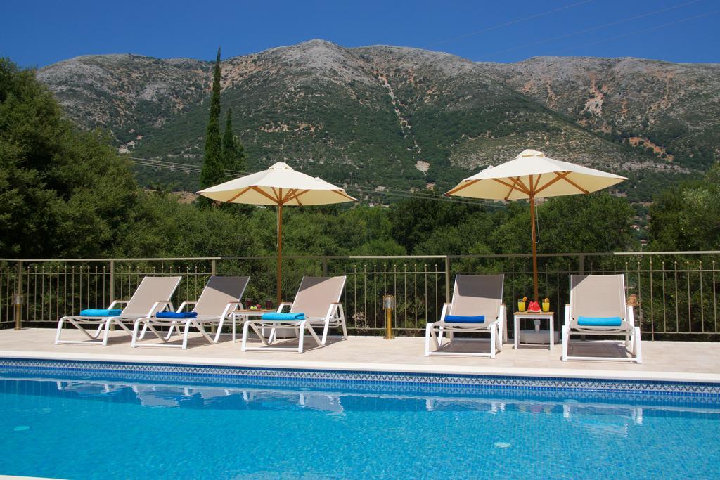 Forest Villas Kefalonia Logarata Eksteriør bilde