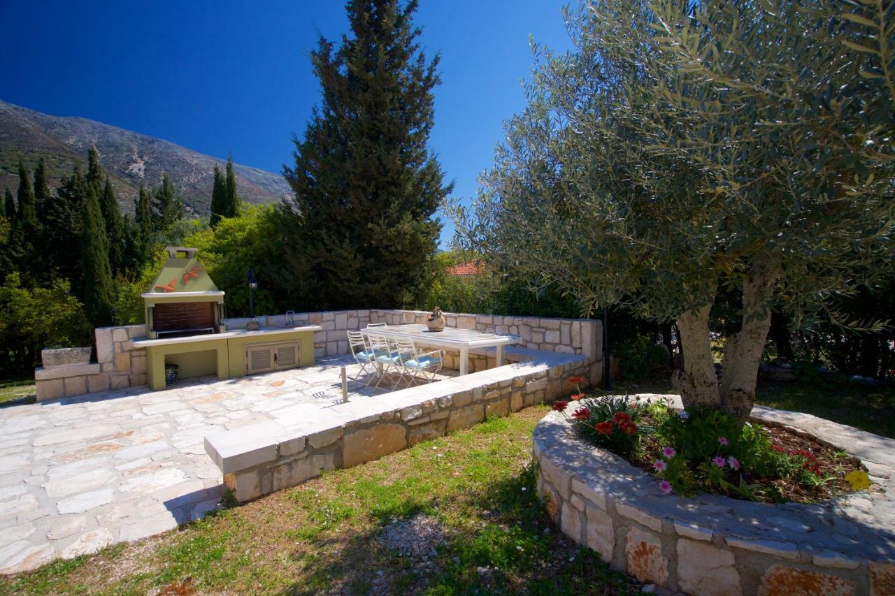 Forest Villas Kefalonia Logarata Eksteriør bilde