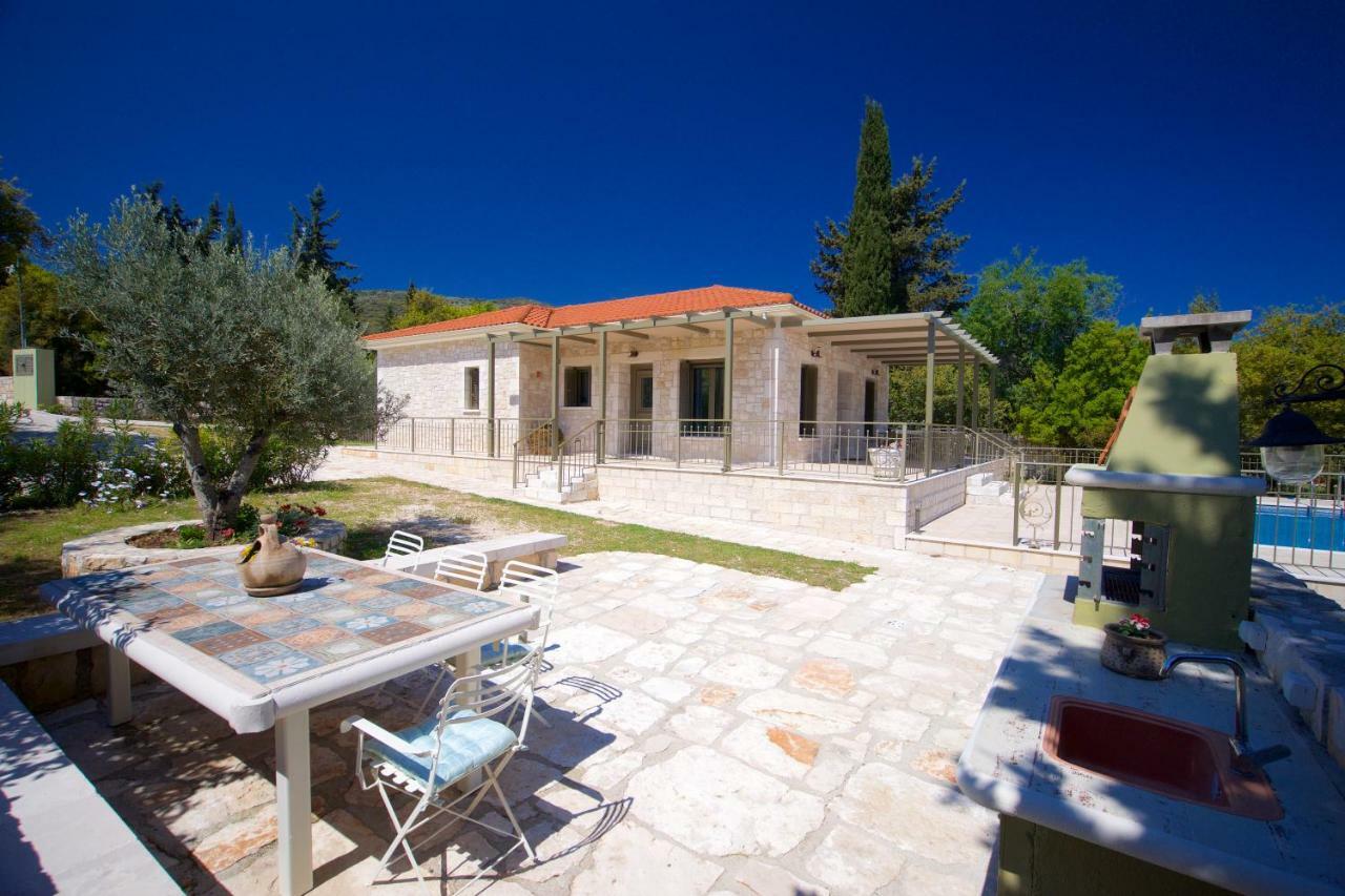 Forest Villas Kefalonia Logarata Eksteriør bilde